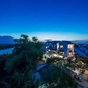 https://hoianoi-villa.hotelsofhoian.com